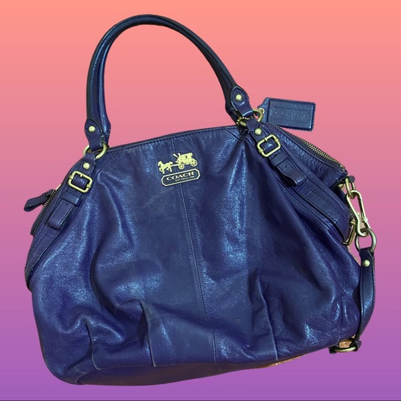 Grape COACH gold hardware purse - Picture 1 of 5